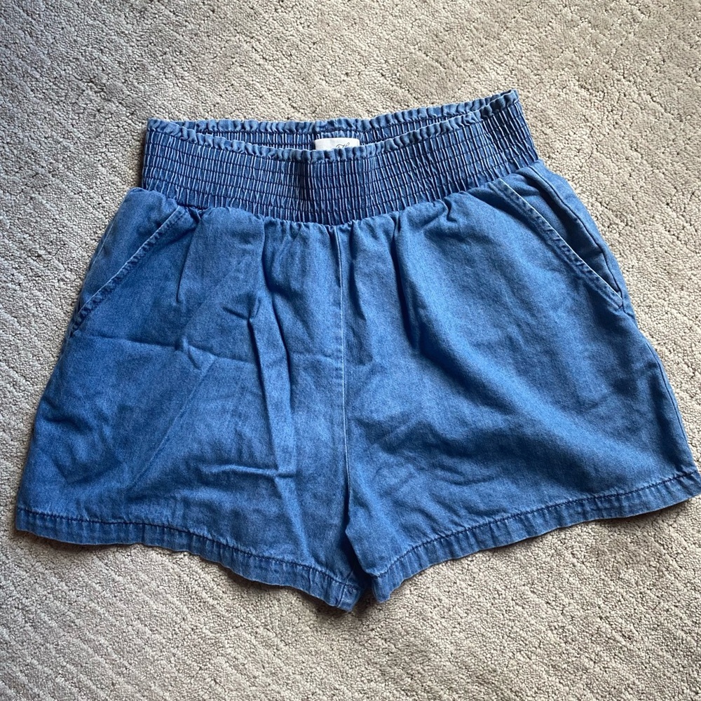 UNIVERSAL THREAD shorts - Picture 1 of 5